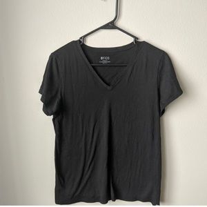 FIGS black V-neck T-shirt